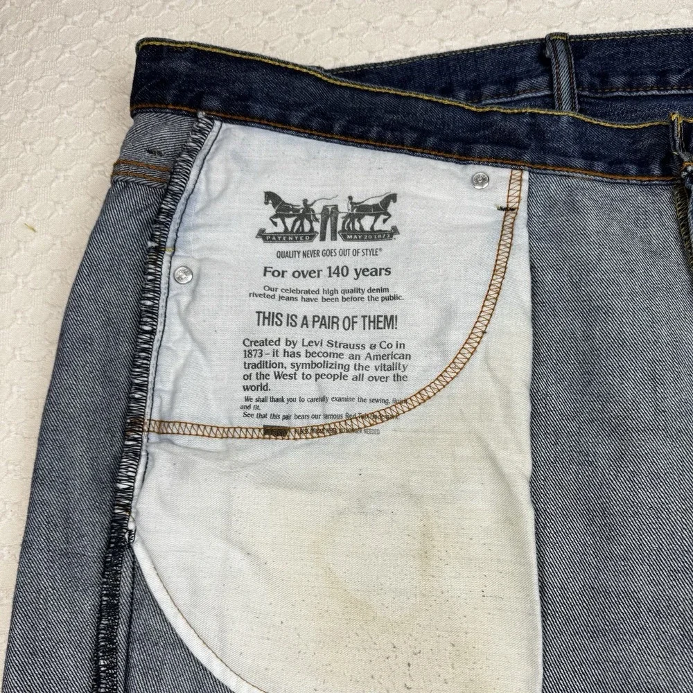 Levis 560 Jeans Mens 44x34 (44x30.5) Denim Relaxed Baggy Tapered Leg Classic Y2K